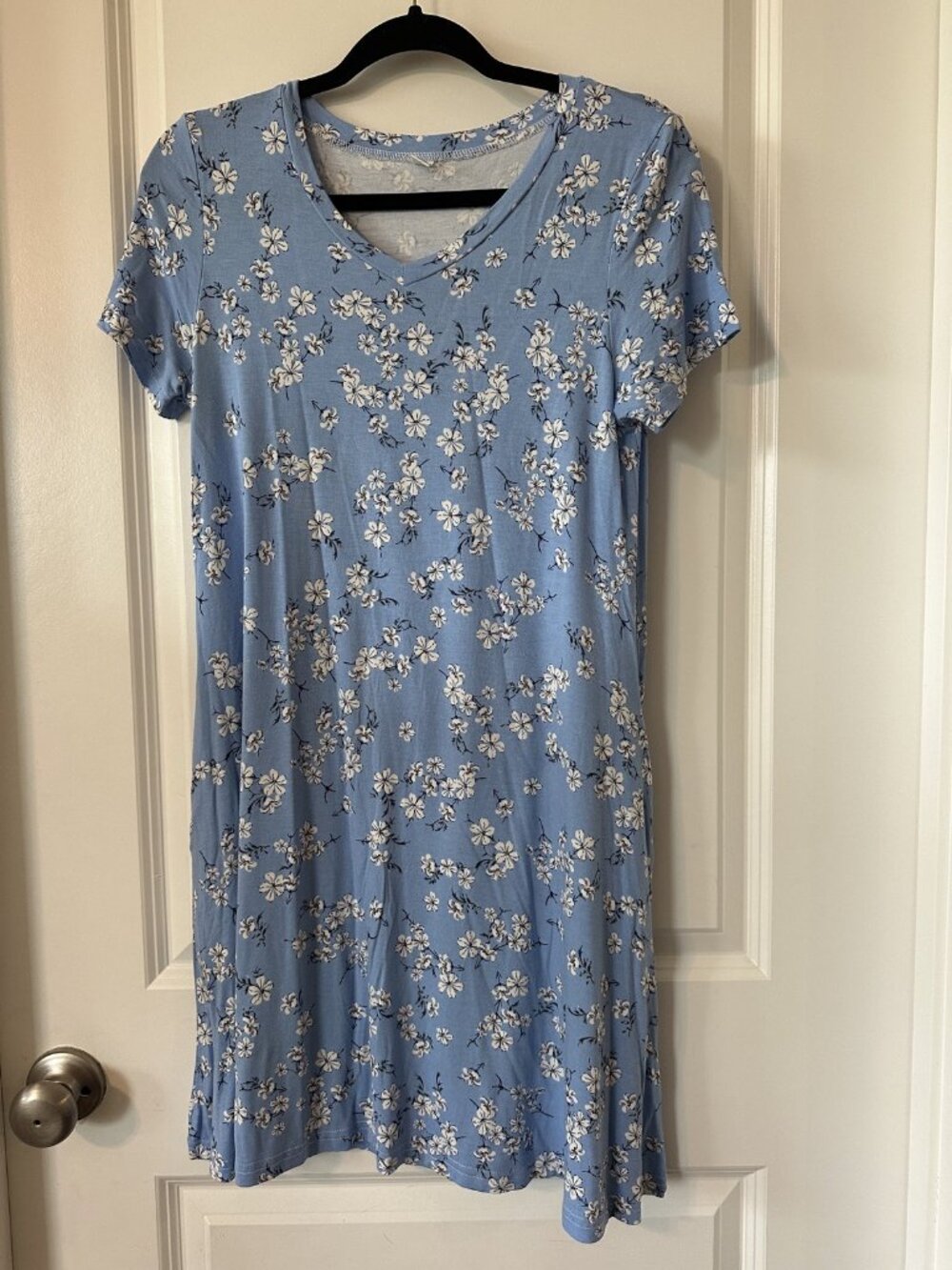 Your Style Light Blue Floral V-Neck Dress Size S — Also Great as Nightgown